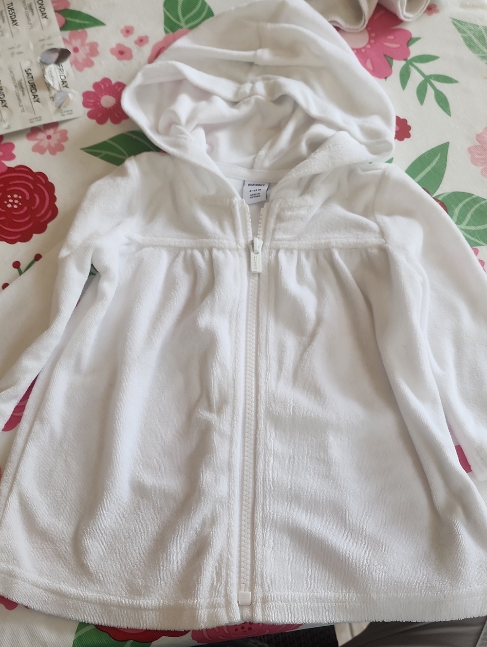 6-12 Months Baby Old Navy White Terry Hooded Zip-Up Kids Cover-up